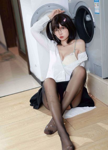 野花在线观看免费高清完整版视频_成人在线观看免费